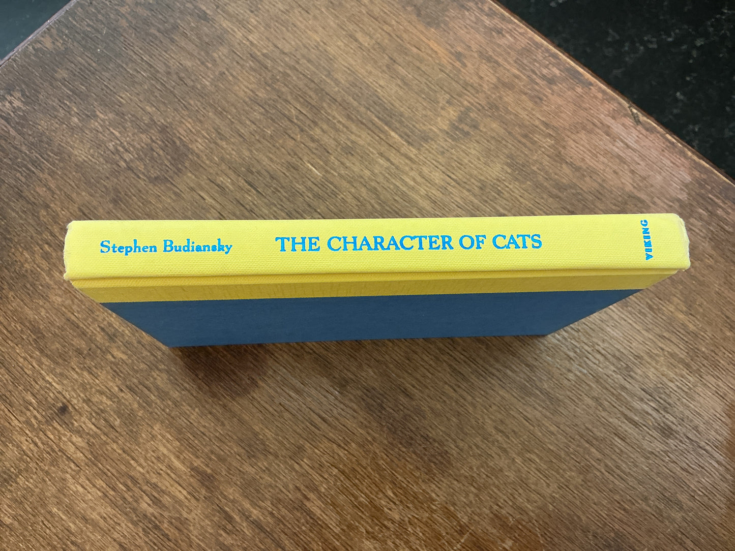 The Character of Cats: The Origins, Intelligence, Behavior, and Stratagems of Felis silvestris catus by Stephen Budiansky