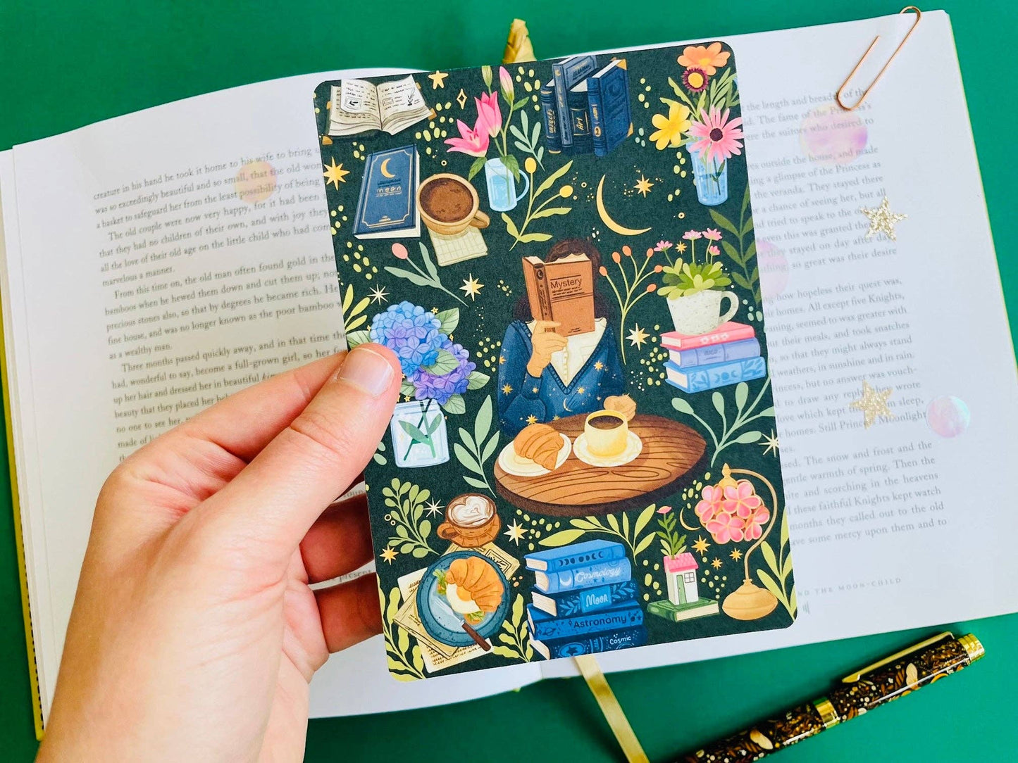 Coffee Time Reading Bookmark Library Card: Yes with the tassel