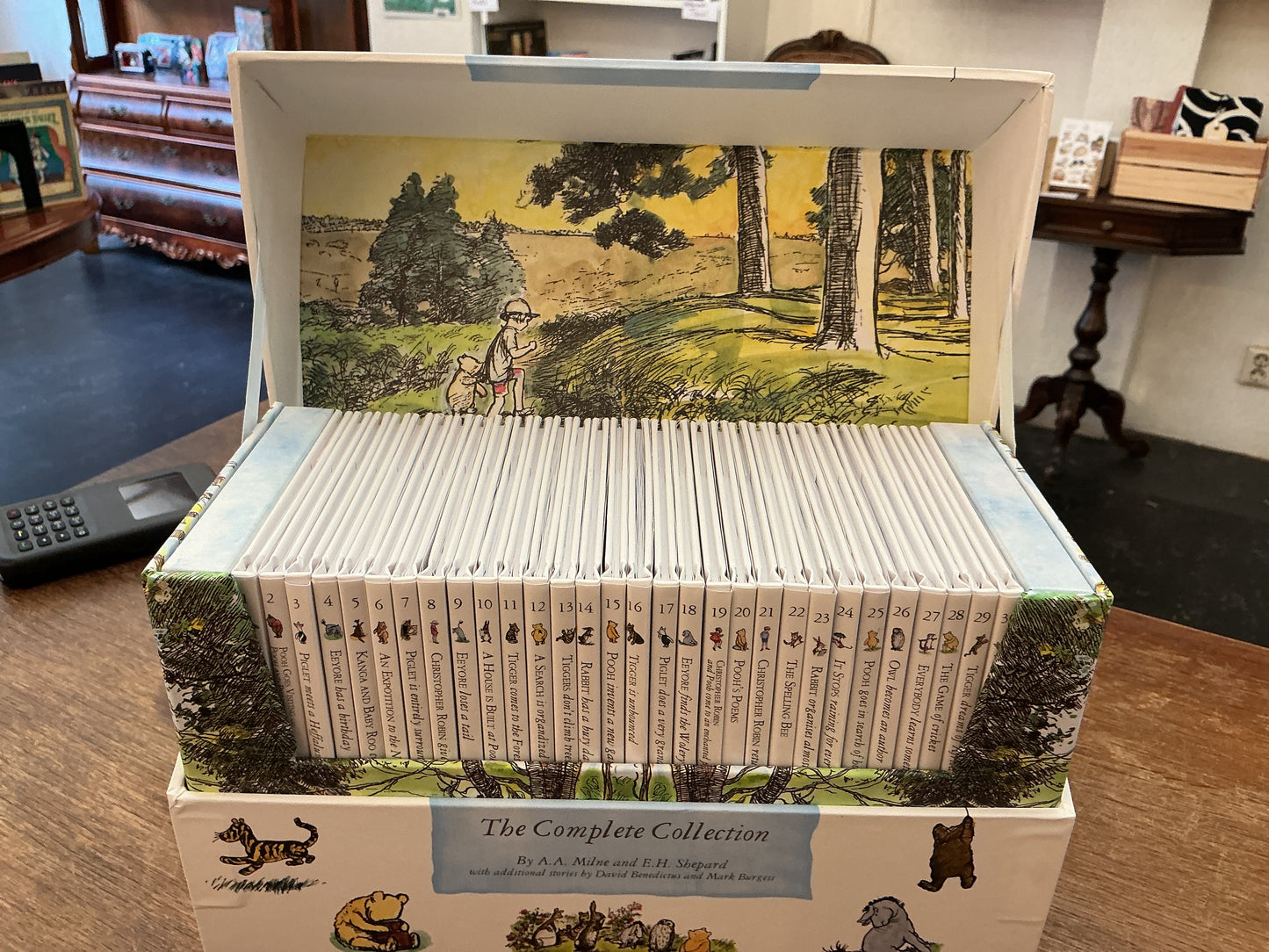 Winnie-the-Pooh Complete x30 Slipcase by A.A. Milne