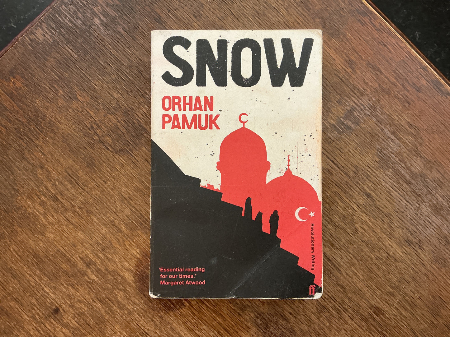 Snow by Orhan Pamuk