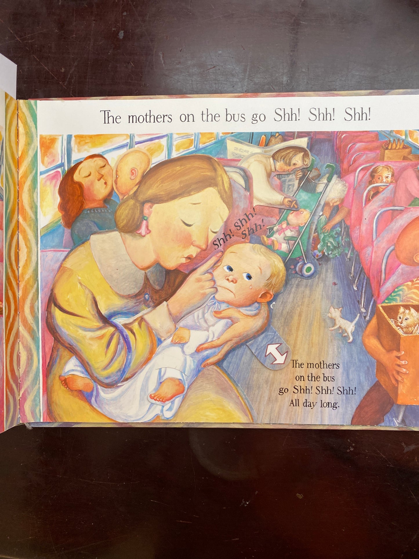 The Wheels on the Bus (vintage Pop-up Books)