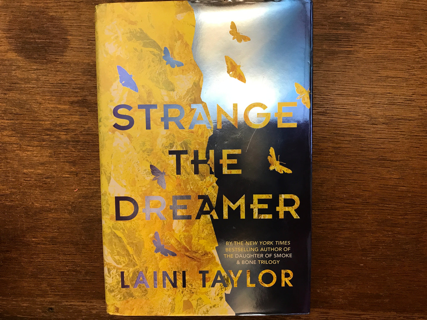 Strange the Dreamer (Strange the Dreamer, 1)