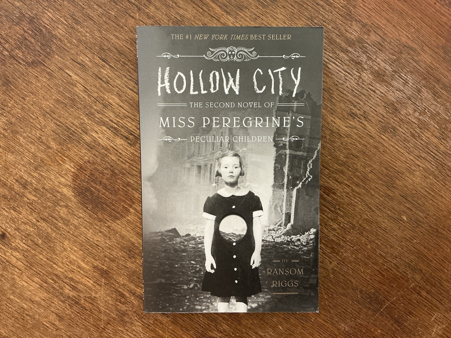 Hollow City #2 (Miss Peregrine's Peculiar Children Series) by Ransom Riggs