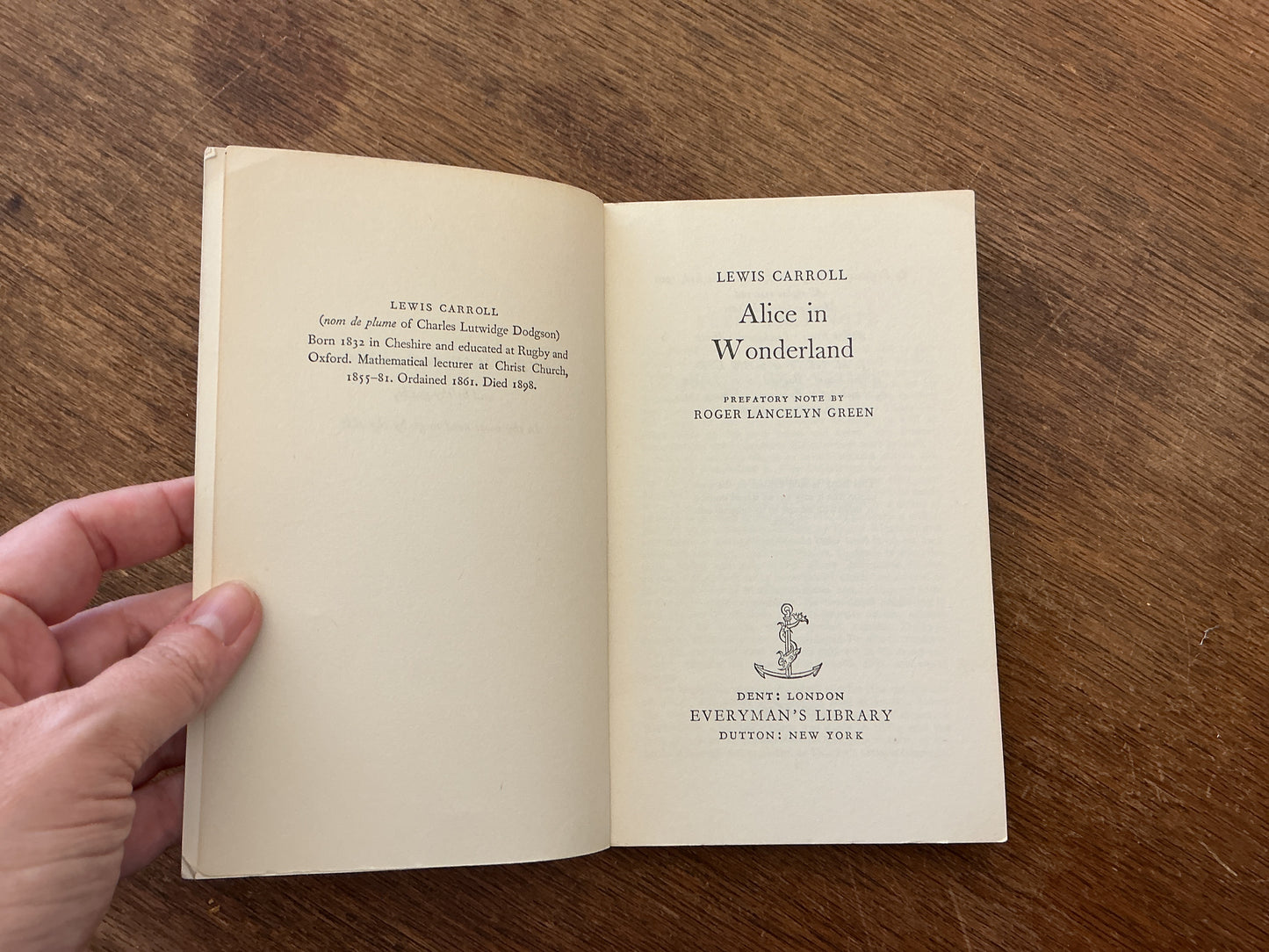 Alice in Wonderland 1966 edition with illustrations by Lewis Carroll