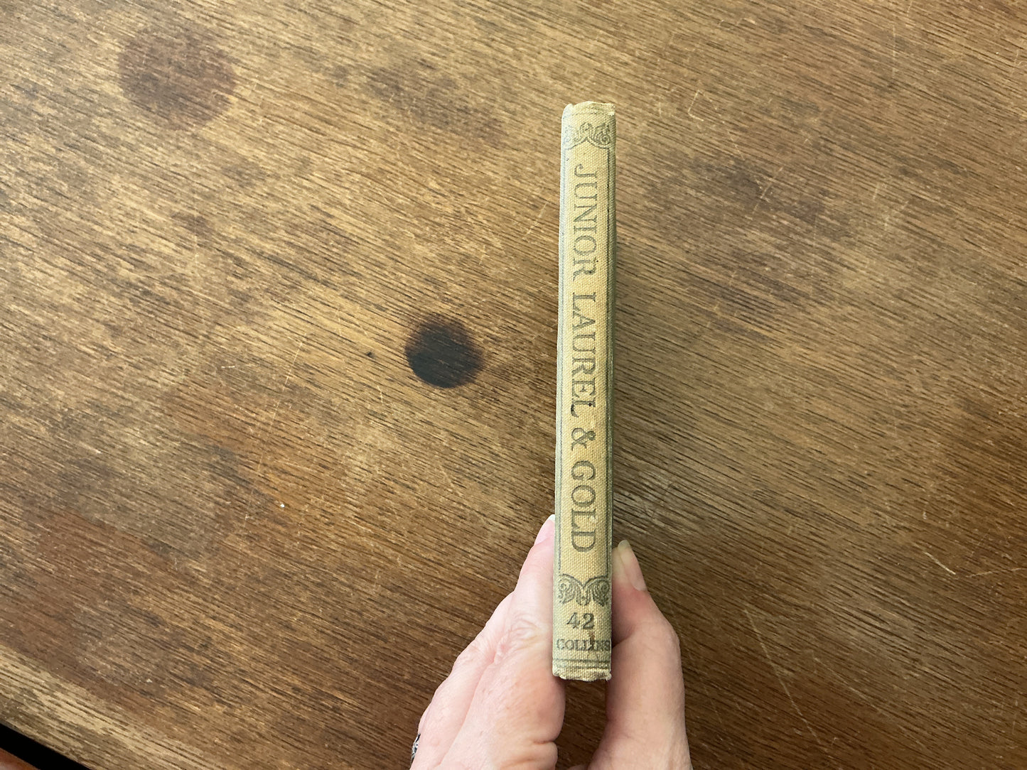 The Junior Laurel & Gold Anthology 1944