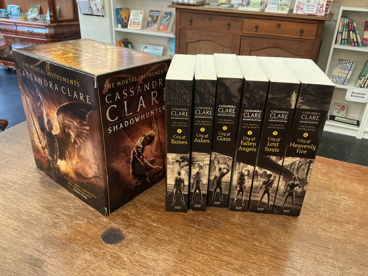 Mortal Instruments Slipcase Six Books by Cassandra Clare