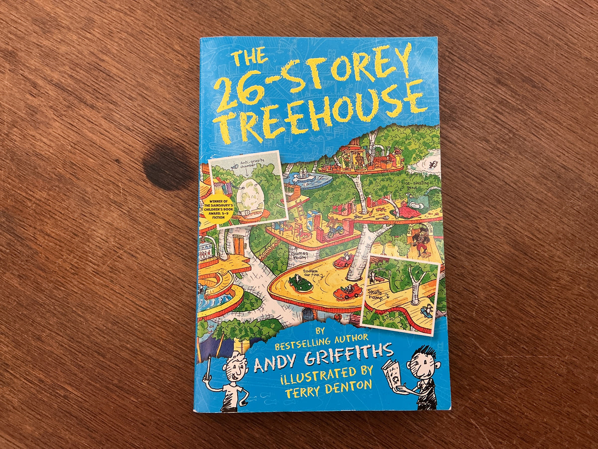 26 Storey Treehouse by Andy Griffiths