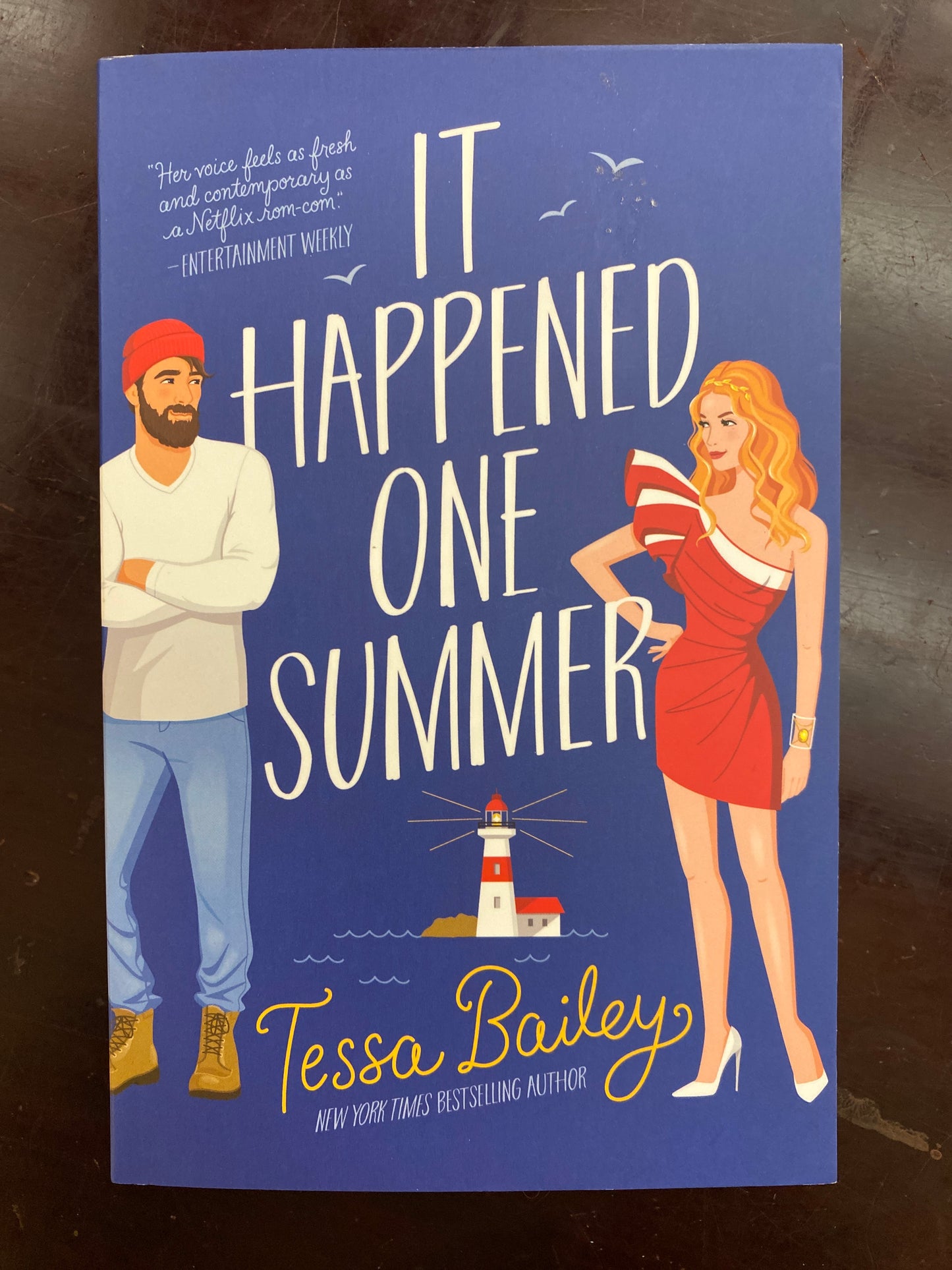 It Happened One Summer: A Novel (Bellinger Sisters, 1) by Tessa Bailey