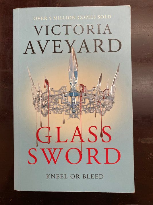 Glass Sword (Red Queen book 2) by Victoria Aveyard