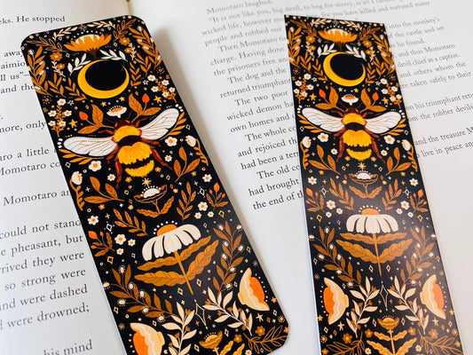 Queen Bee  Bookmark with rounded corners