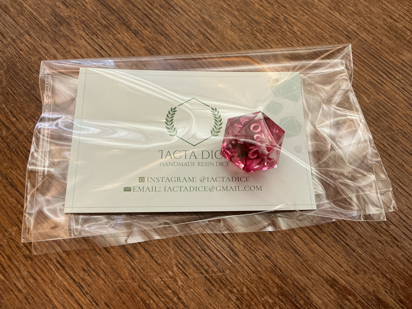 Single D20 “Bleeding Heart”