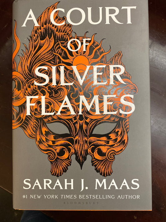 A Court of Silver Flames (A Court of Thorns and Roses book 4) by Sarah J. Maas