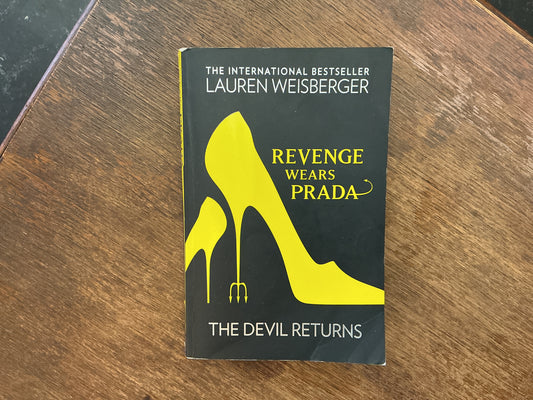 Revenge Wears Prada: The Devil Returns: Book 2