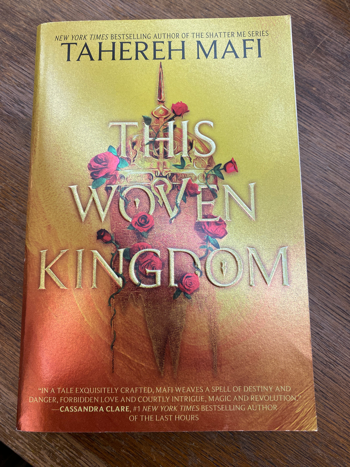 This Woven Kingdom (This Woven Kingdom, 1) by Tahereh Mafi