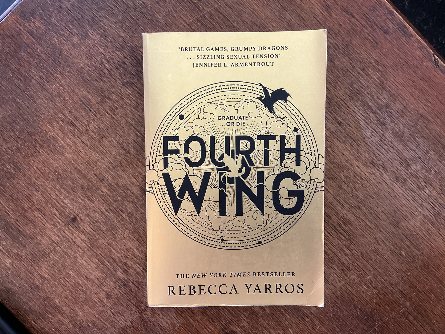 Fourth Wing (The Empyrean, 1) by Rebecca Yarros