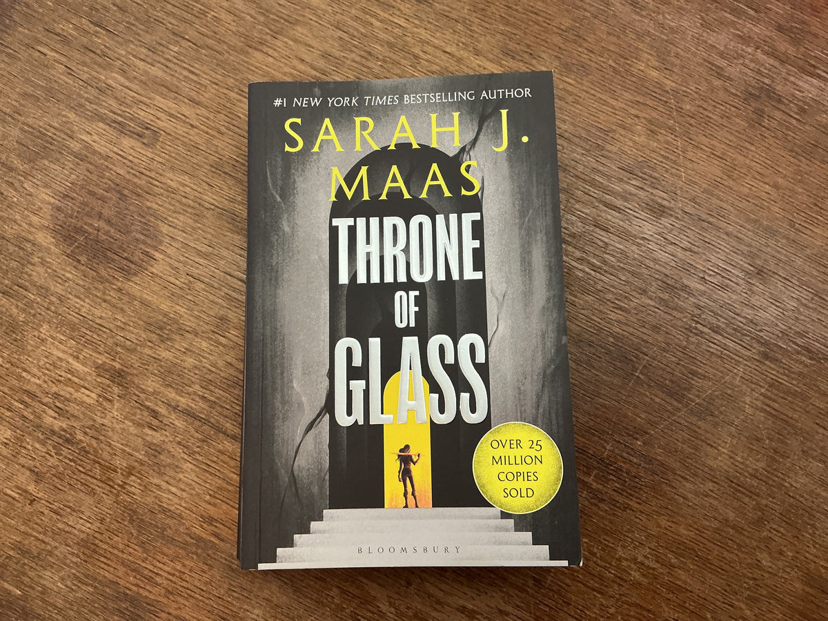 Throne of Glass by Sarah J. Maas