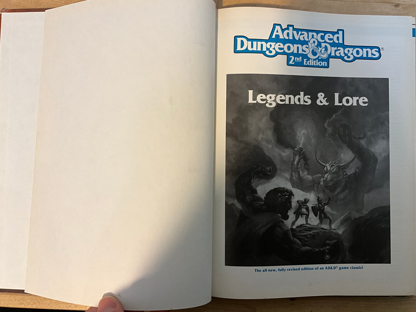 Advanced Dungeons and Dragons (AD&D 2E): Legends and Lore