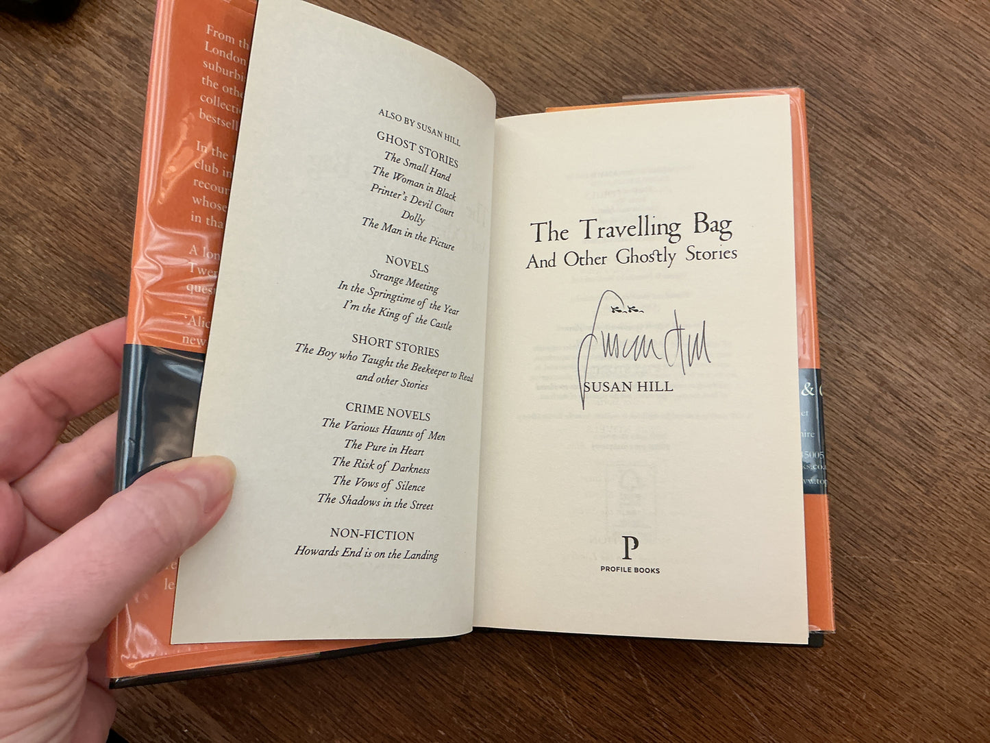 The Travelling Bag and other ghostly stories by Susan Hill