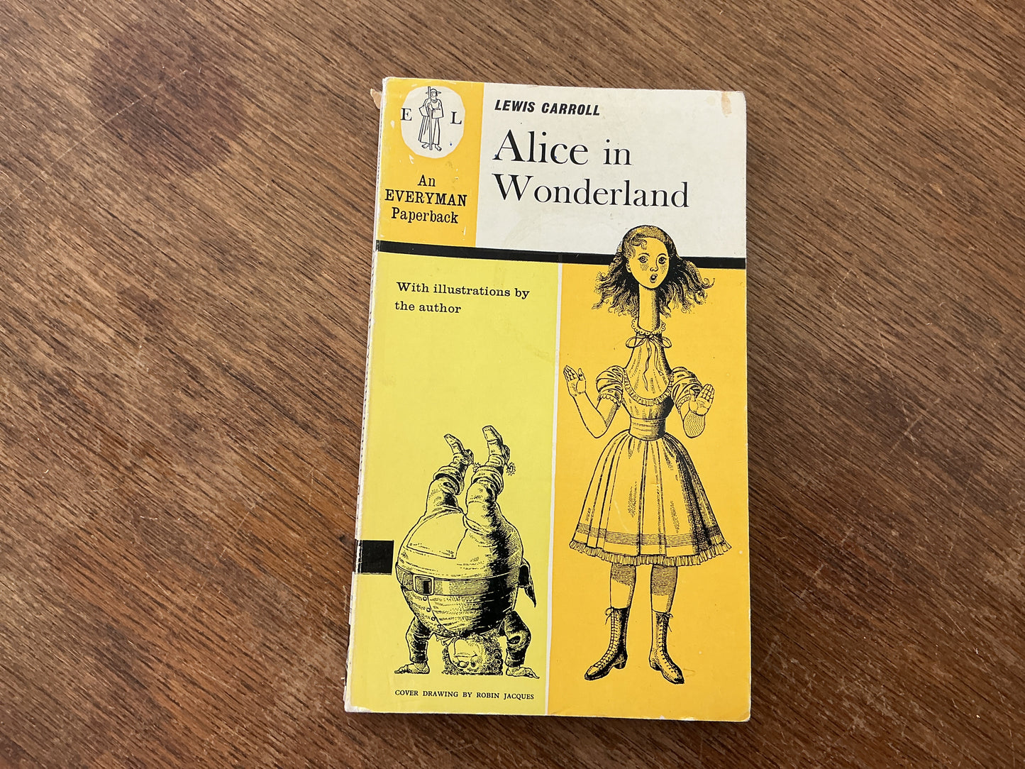 Alice in Wonderland 1966 edition with illustrations by Lewis Carroll