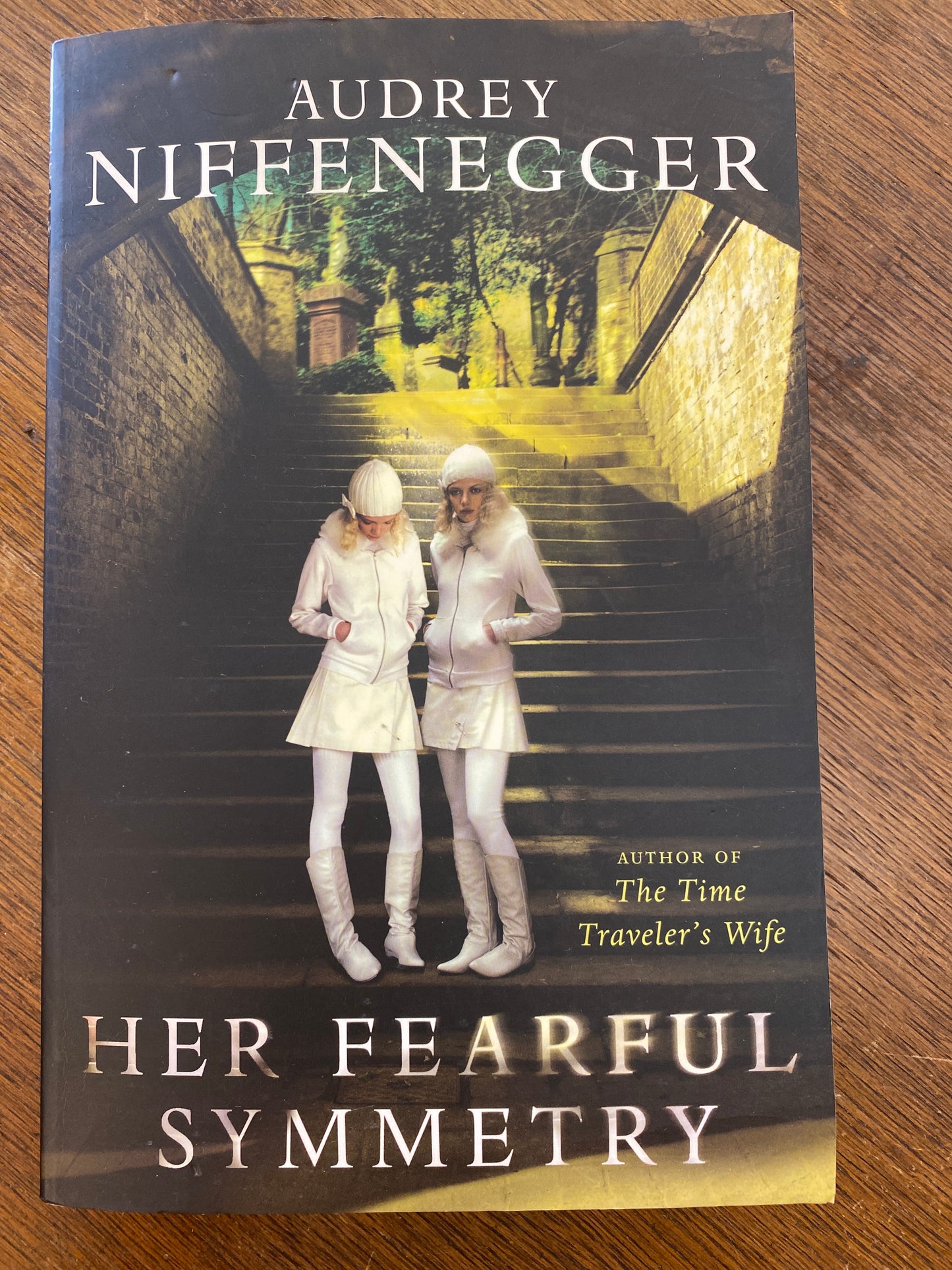 Her Fearful Symmetry by Audrey Niffenegger