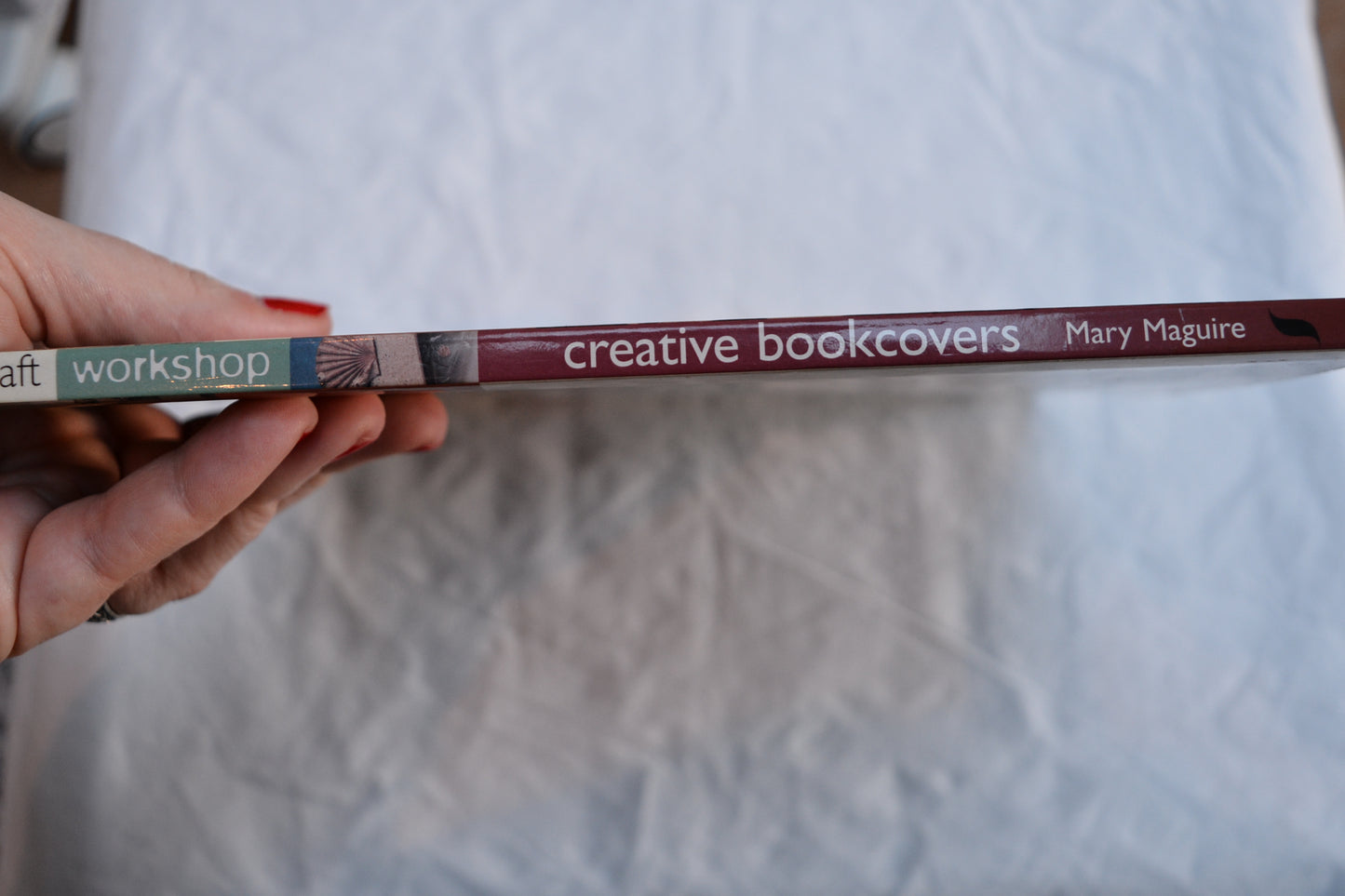 Creative Bookcovers: The art of decorative bookbinding in over 25 original projects