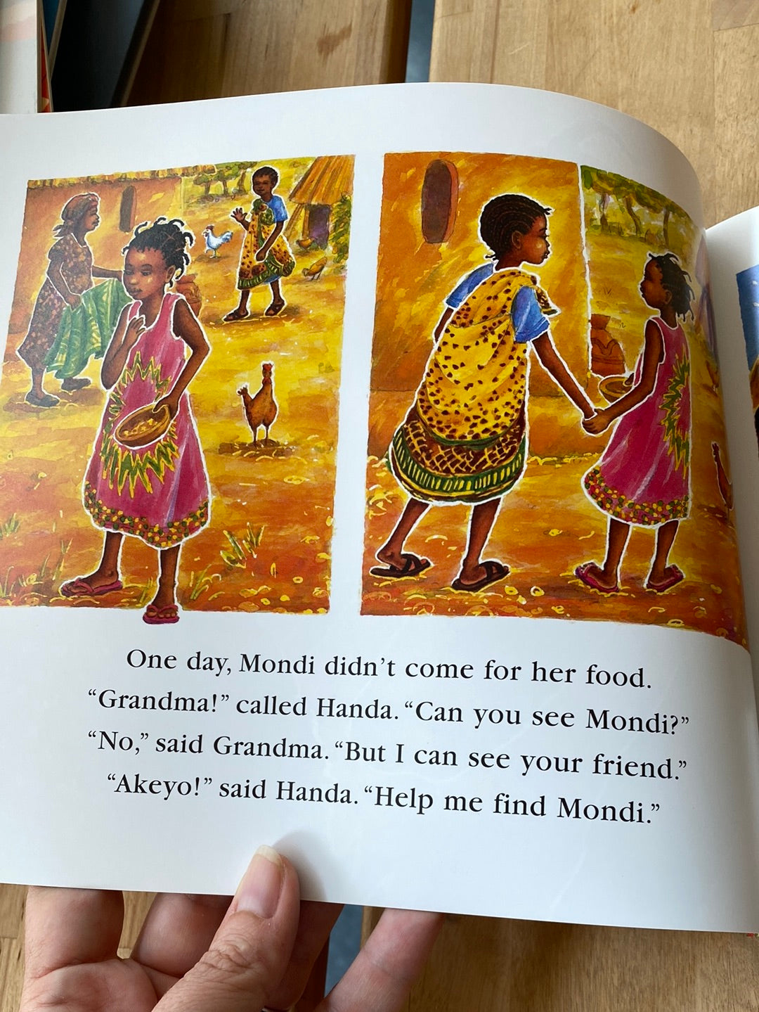 Handa’s Hen by Eileen Browne